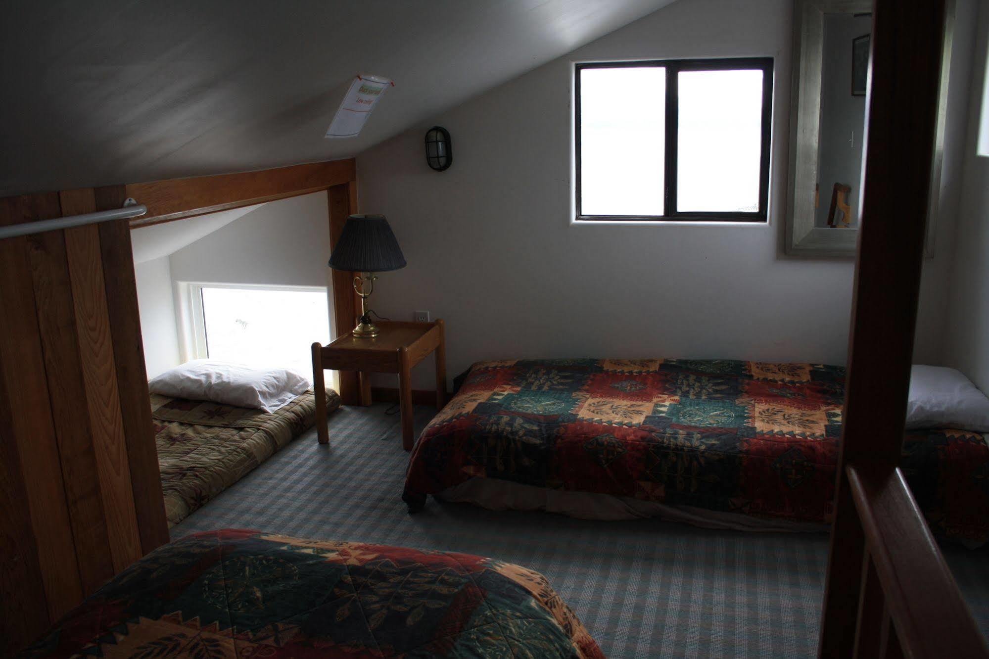 Orca Lodge Sointula Екстер'єр фото