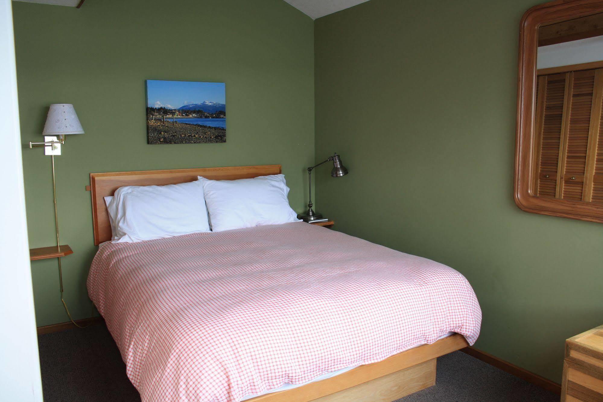 Orca Lodge Sointula Екстер'єр фото